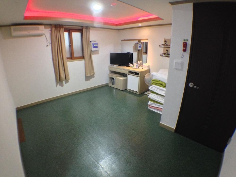 Suanbo Saipan Hot Spring Hotel Chungju Εξωτερικό φωτογραφία