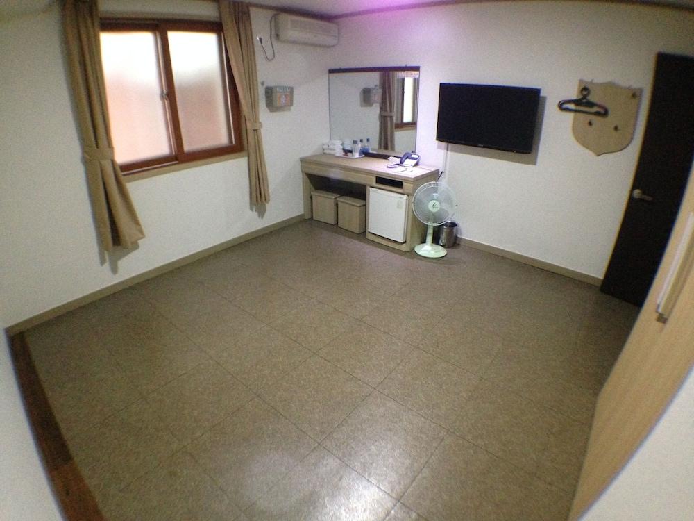Suanbo Saipan Hot Spring Hotel Chungju Εξωτερικό φωτογραφία