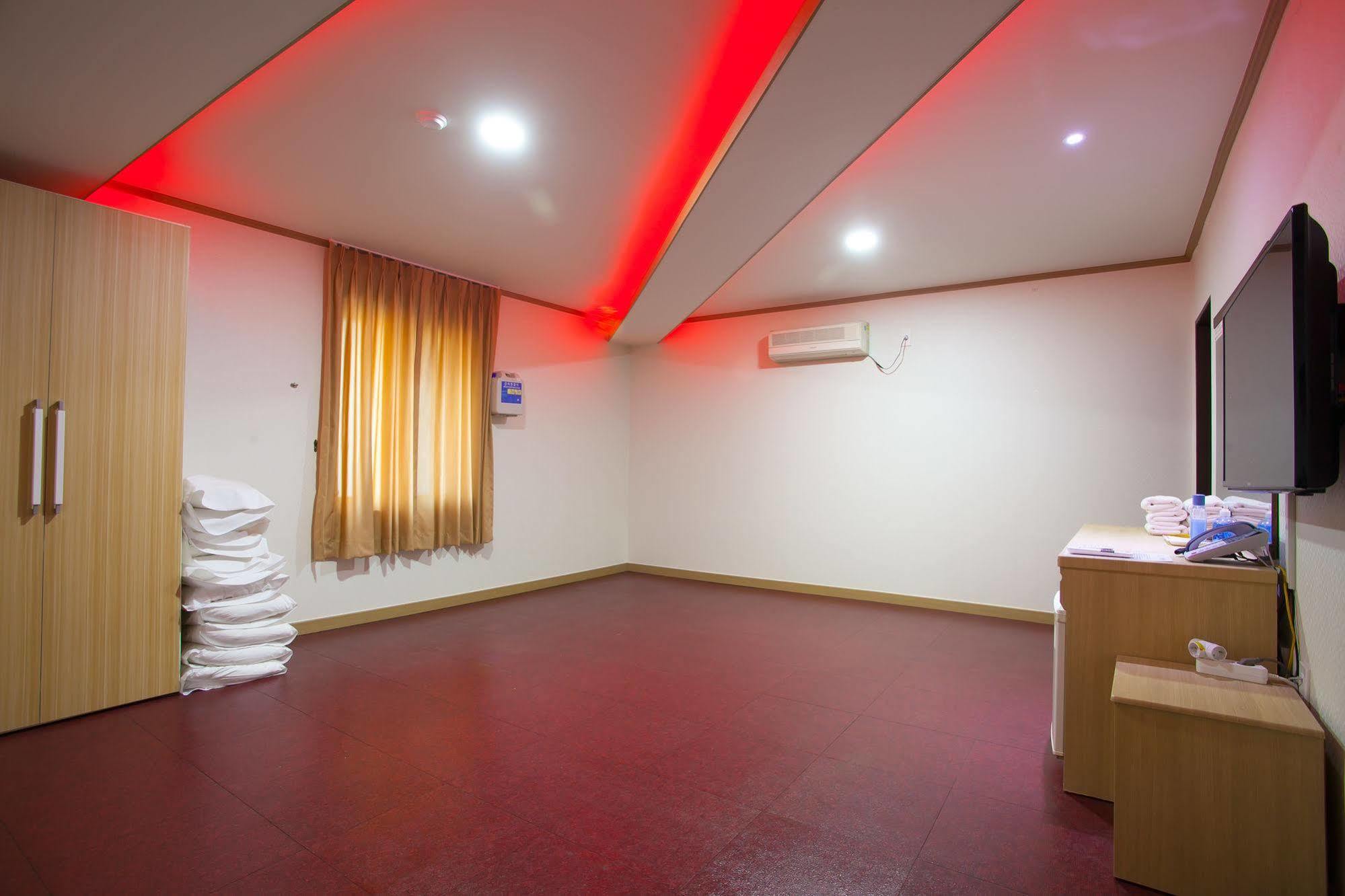 Suanbo Saipan Hot Spring Hotel Chungju Εξωτερικό φωτογραφία